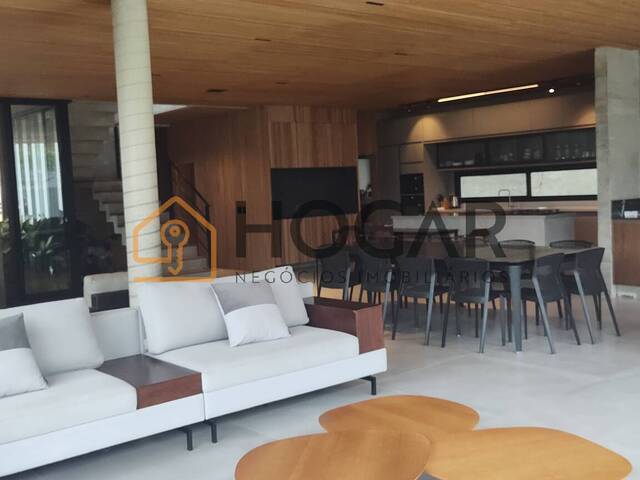 #H-SO075 - Casa em condomínio para Venda em São José dos Campos - SP