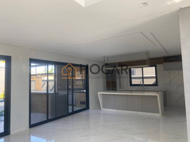 #H-SO012 - Casa em condomínio para Venda em São José dos Campos - SP