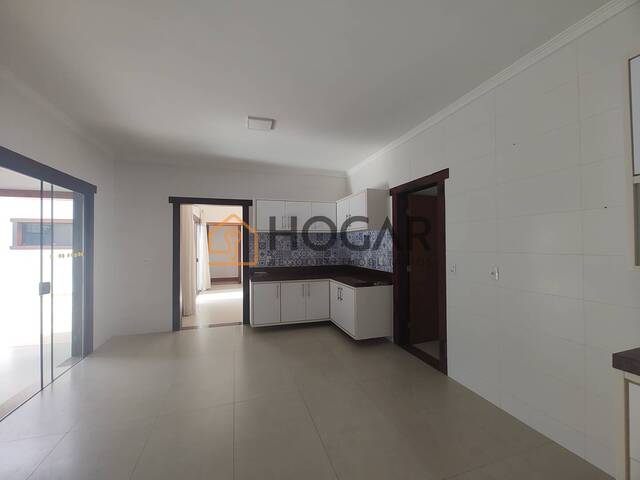 #H-LO010 - Casa em condomínio para Locação em São José dos Campos - SP