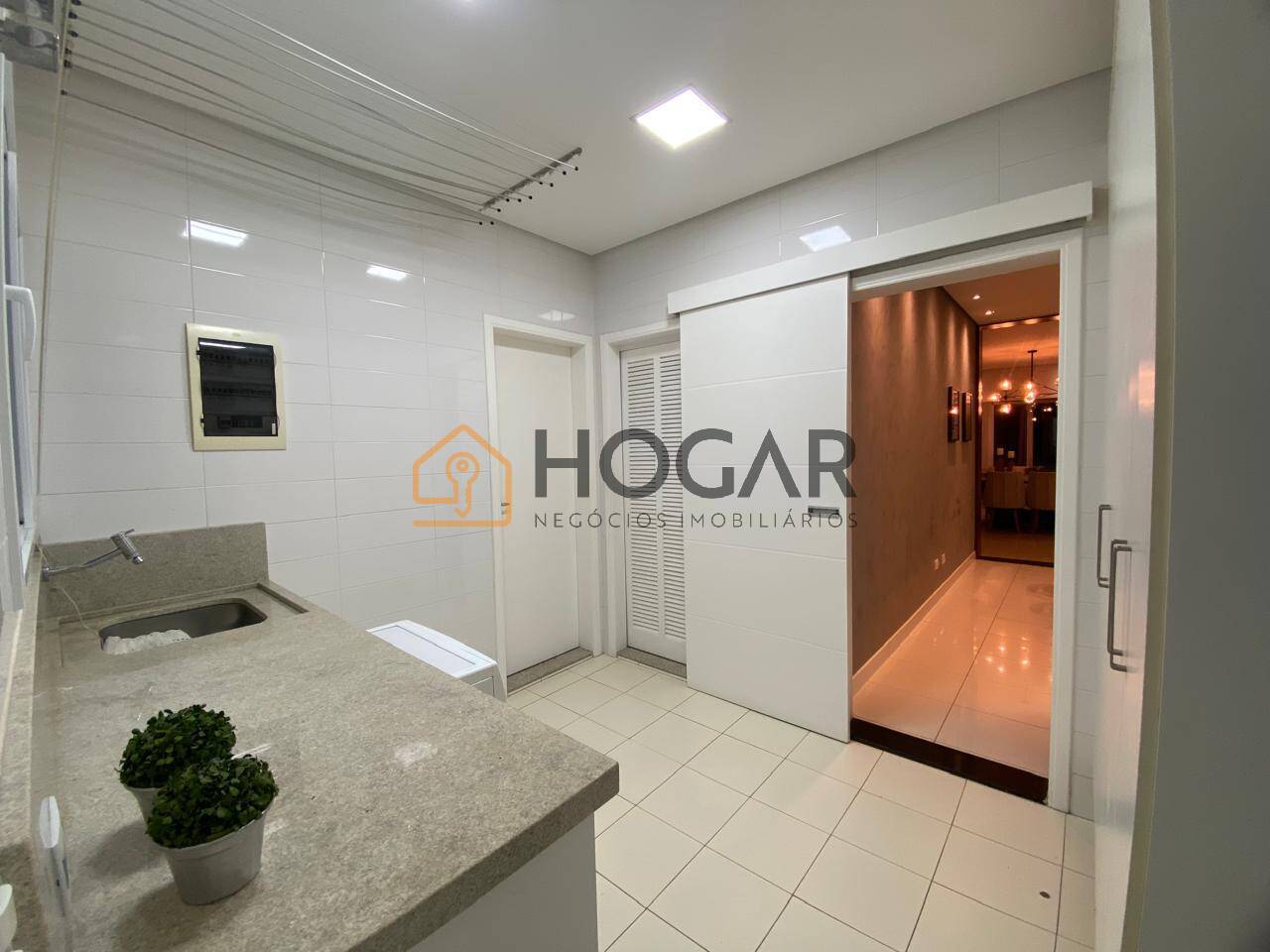 Casa de Condomínio à venda e aluguel com 4 quartos, 334m² - Foto 26